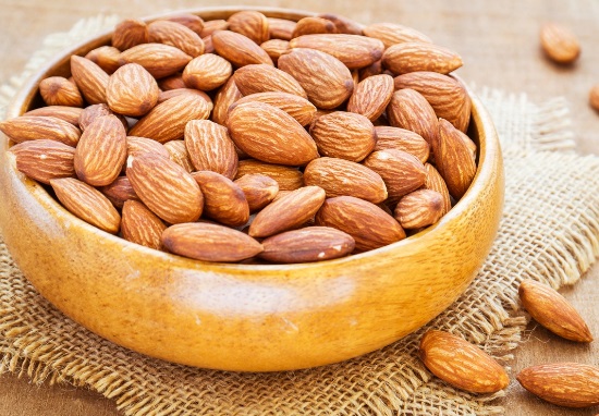 Almond face mask for dry skin