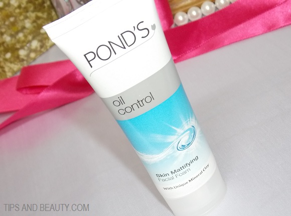 Pond’s Oil Control Mattifying Face wash Review