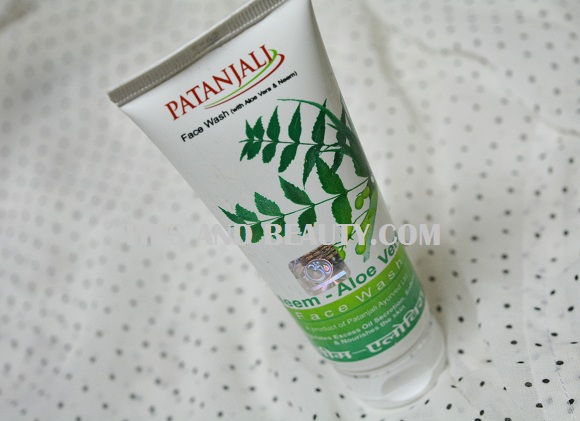 patanjali neem and aloe vera face wash