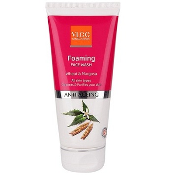 VLCC Foaming Wheat and Margosa face wash