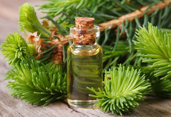 Essential oils for skin whitening and brightening cedarwood oil