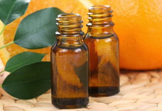 Essential oils for skin whitening and brightening neroli oil