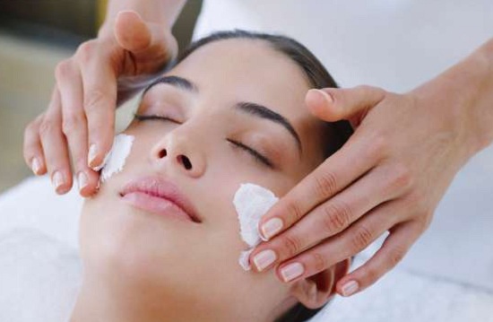 how to choose the right facial for the skin type 3