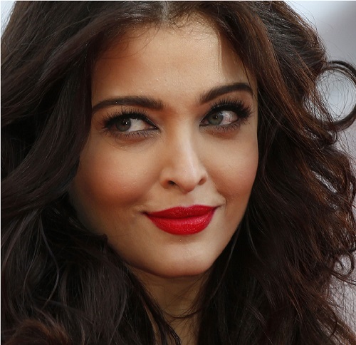 Aishwarya Rai lipstick shade bright red