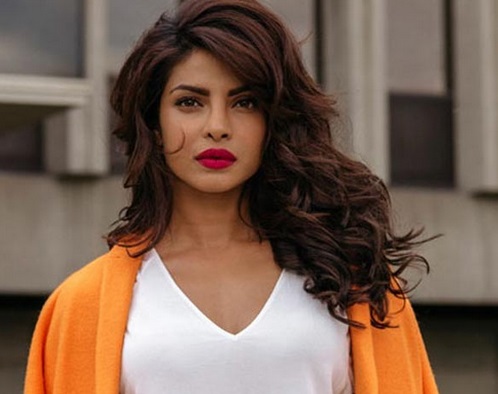 bollywood actresses in deep red lipstick priyanka