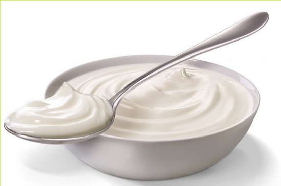 curd to improve hair texture and quality naturally