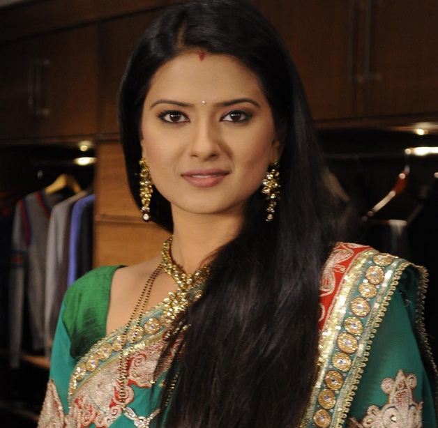 11 Unknown Facts about Kratika Senger from Kasam Tere Pyar Ki