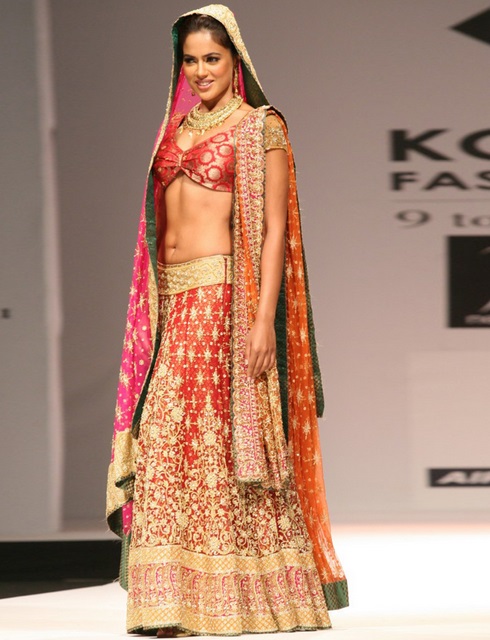 lehenga as per the body type 7