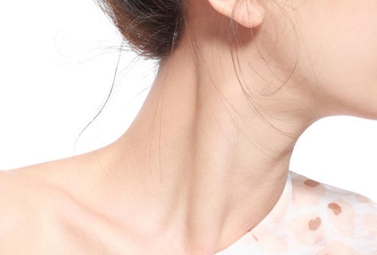 How to treat Neck Wrinkles Naturally with Home Remedies