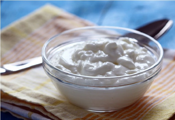 Yoghurt and Rice Powder Scrub for skin whitening