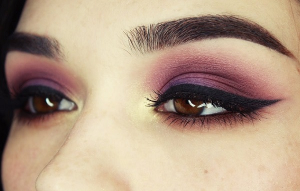purple eye shadow color