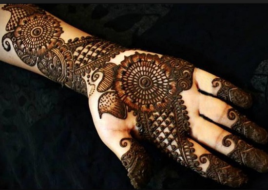 Arabic Flower Mehndi Designs for Hands