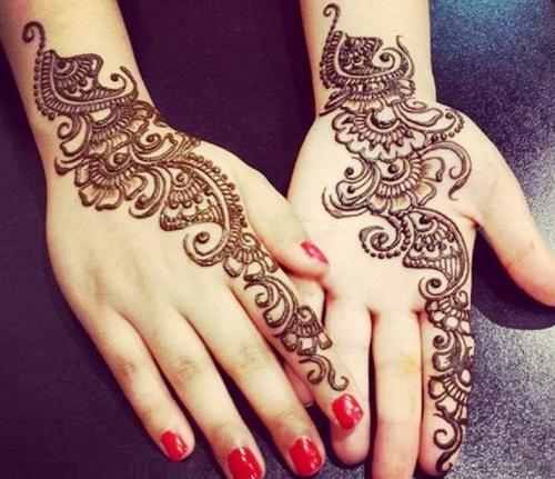 Single Line Arabic Mehndi Design for Teenagers