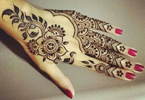 Arabic Style Henna Design for Full Hands Back