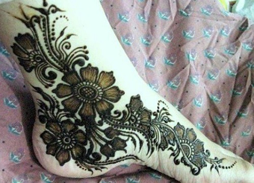 Arabic Shaded Henna Design for Feet