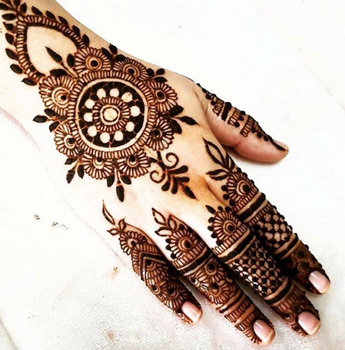 50 Latest Floral Mehendi Designs for Hands, Arms and Feet
