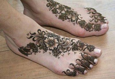 Eid Feet Floral Mehndi Designs 