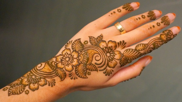 Image result for The Floral Pattern in mehandi