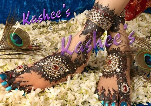 Stone Studded Mehendi