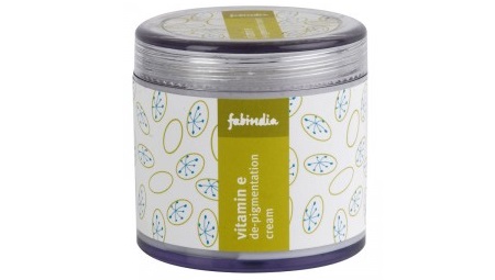 Fabindia Vitamin E Cream De-Pigmentation