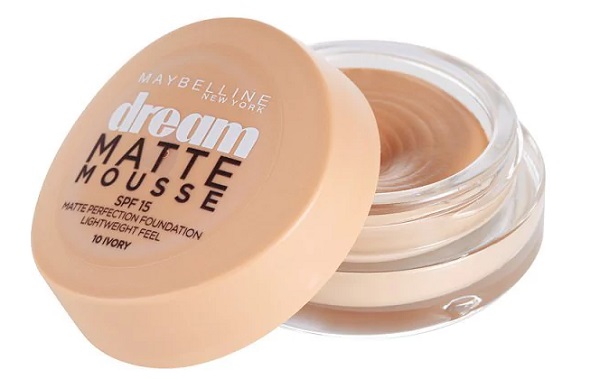 Maybelline New York Dream Matte Mousse Foundation