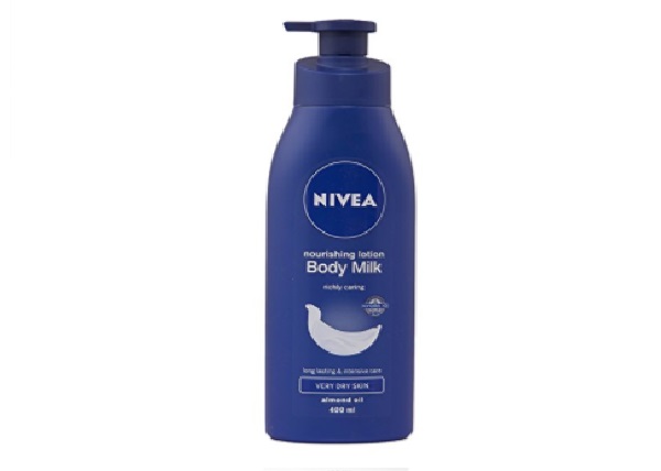Nivea Nourishing Lotion Body Milk Richly Caring for Very Dry Skin