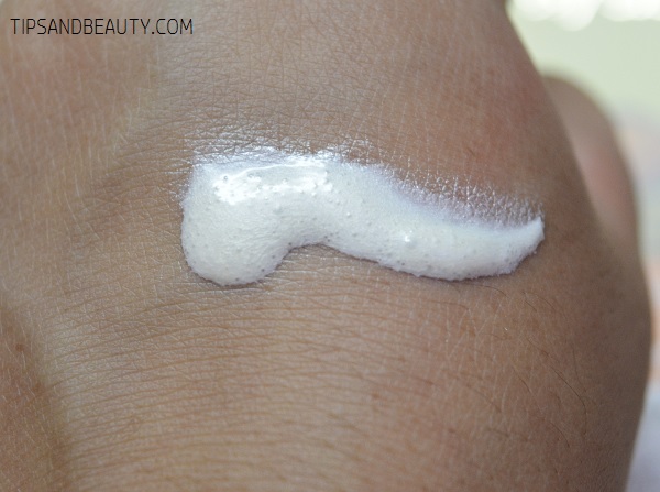 Ayush anti marks turmeric face cream review swatch