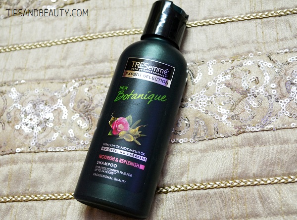 Tresemme Botanique Nourish & Replenish Shampoo review 8