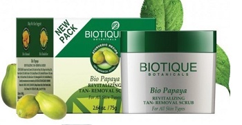 Biotique Bio Papaya Revitalizing Tan-removal Scrub