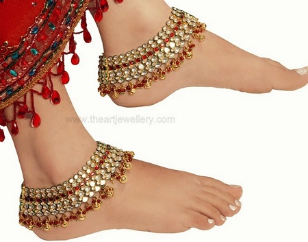 Traditional Kundan anklets for bride