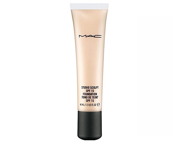 M.A.C Studio Sculpt SPF 15 Foundation