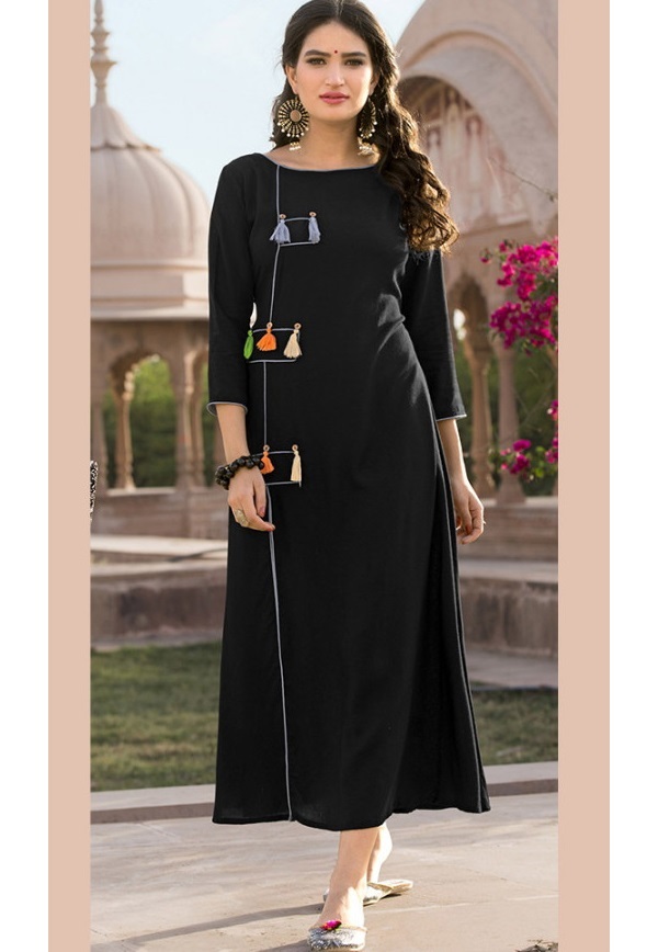 plain black kurti design 4