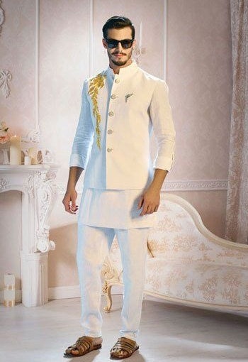 White Kurta Pajama With Jacket