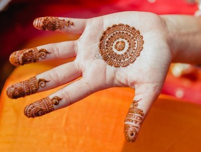 Easy gol tikka mehndi design