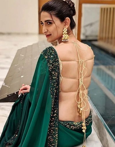 new backless blouse for chiffon sarees