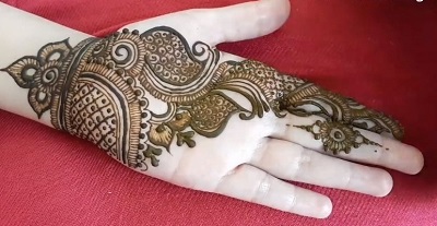 quick intricate mehndi design for learners