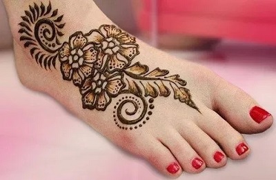 side multiple flower design mehndi