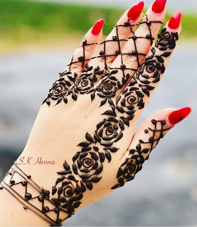 simple flower henna design for hands