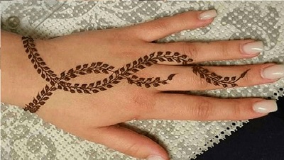 simplest tatoo style mehndi