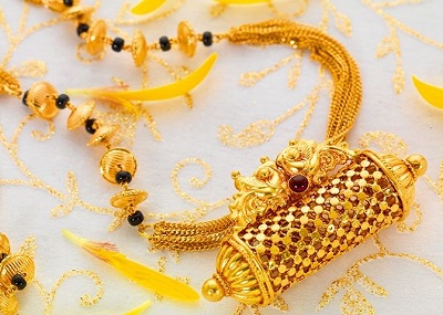 Gold Amulet Like Pendant Mangalsutra Design