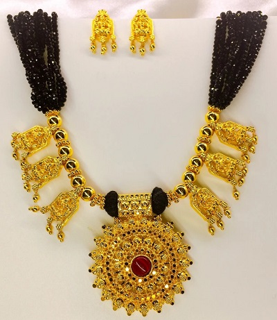 Necklace Like Very Heavy Mangalsutra Design