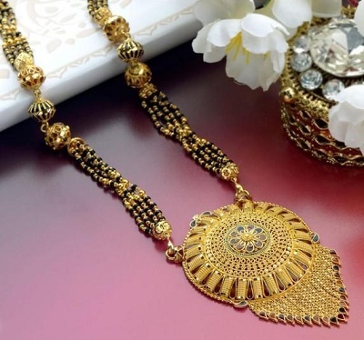 Traditional And Heavy Mangalsutra Pattern