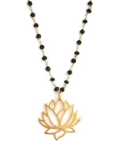 Gold Pendant Mangalsutra pattern locket