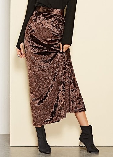 Brown velvet skirt style