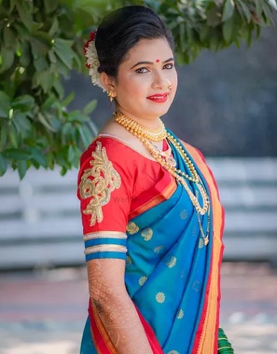 Elegant Nauvari Saree Blouse Style