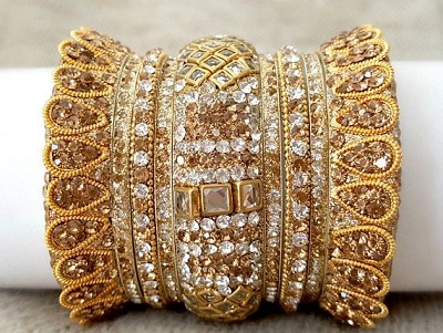 Stylish Bangle Set pattern