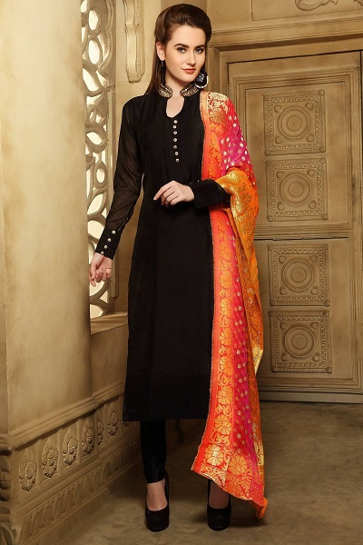 Stylish Ethnic Dress for Parties and Functions