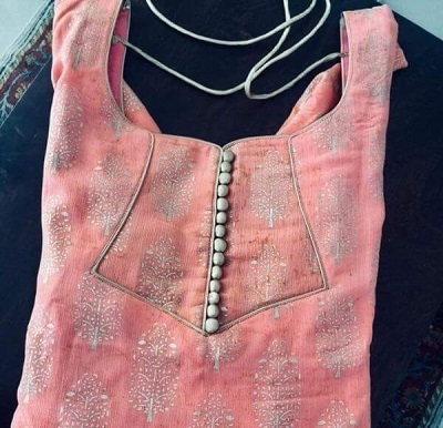 Stylish sweetheart neck pattern for suit