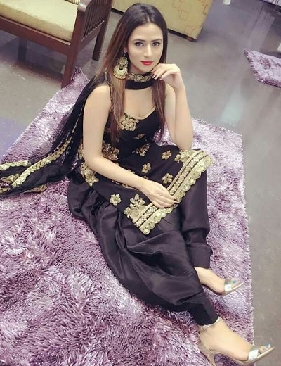 Black Short Punjabi Style suit