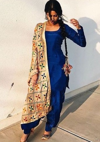 Blue Silk Suit With Full Sleeves And Phulkari Dupatta